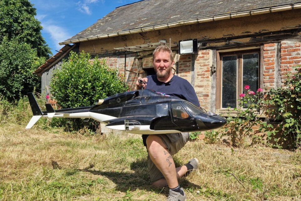Dominic a fait l'ouverture du meeting aérien de Cholet.
